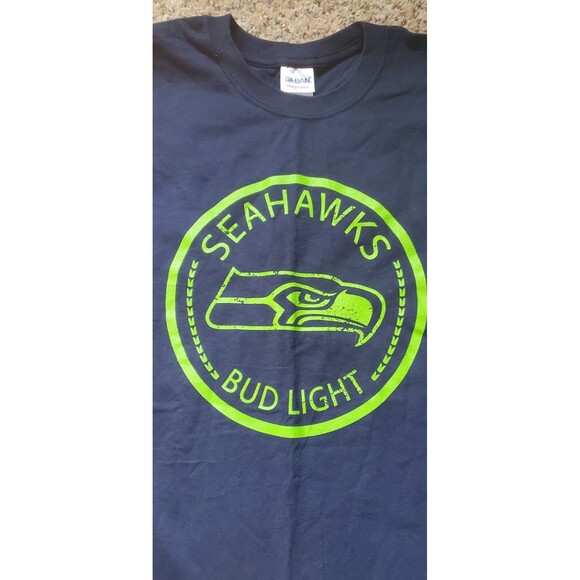 Men's size Large Seahawks Bud Light tee - Picture 2 of 5